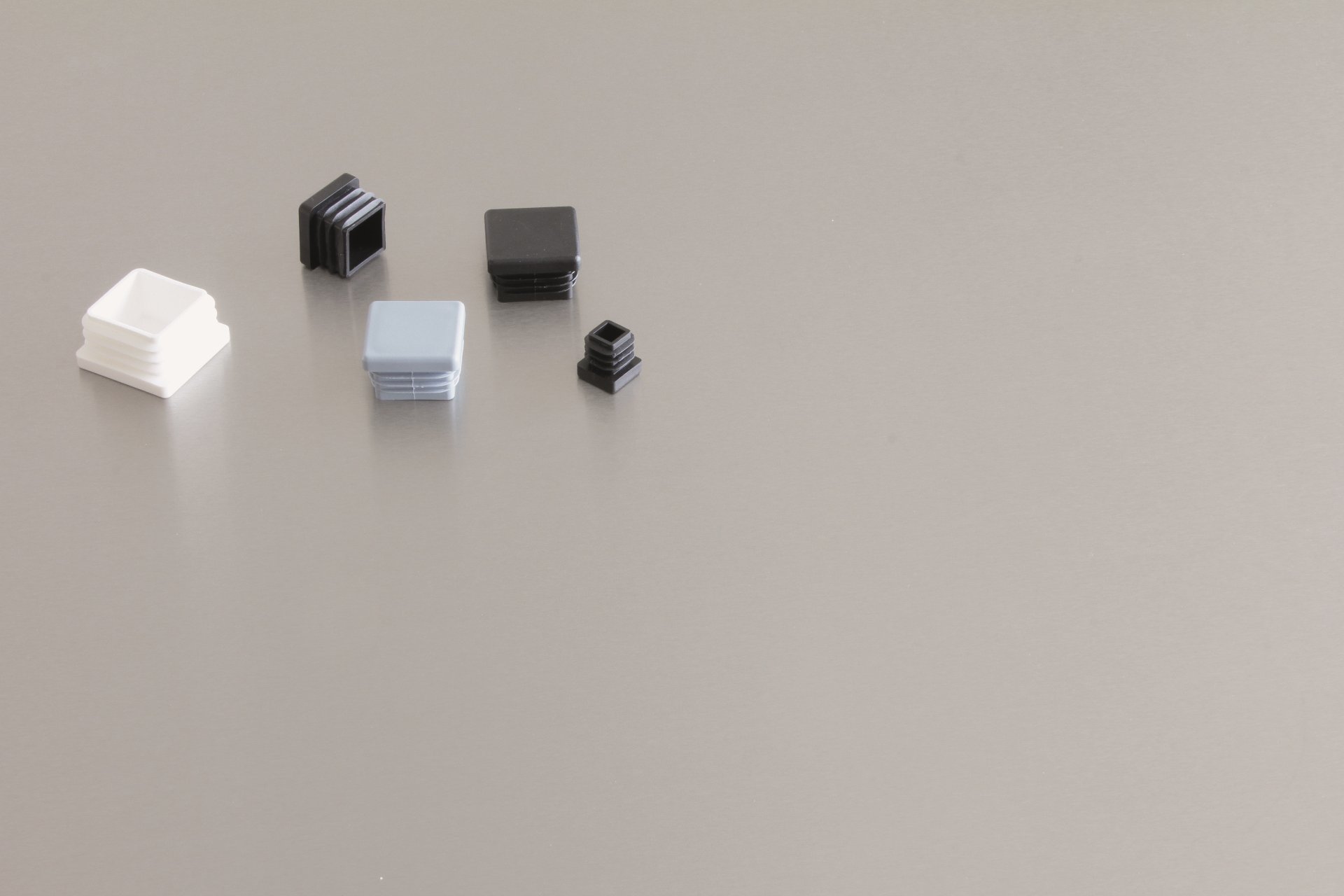 Einsteckrohrkappen, schwarz